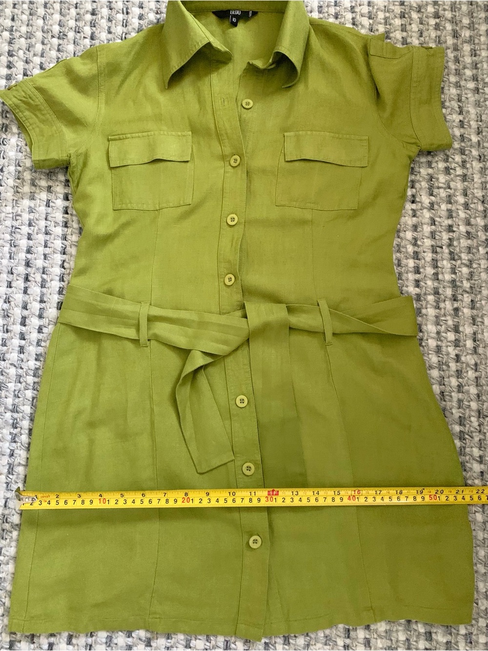 Olive Green Linen 2 Piece Set: Pants & Shirt ๐ - Picture 12 of 16
